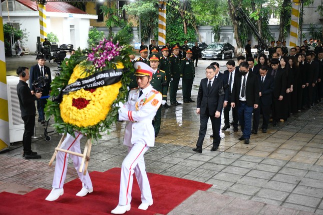 Lễ viếng nguyên Chủ tịch nước Trần Đức Lương - Ảnh 15.