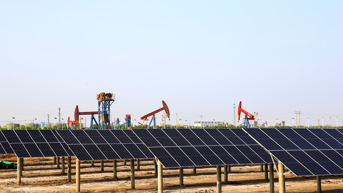 'Petrostates' xưa rồi - một quốc gia sắp cho Mỹ, EU 'hít khói' để trở thành 'electrostates' đầu tiên trên toàn cầu- Ảnh 1.
