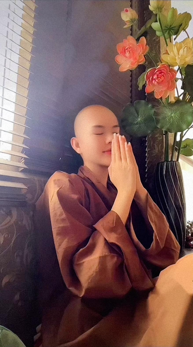 Tình duyên lận đận của Ngọc Trinh: Suy sụp vì 2 lần bị phản bội, nay lại đột ngột xác nhận chia tay- Ảnh 5.