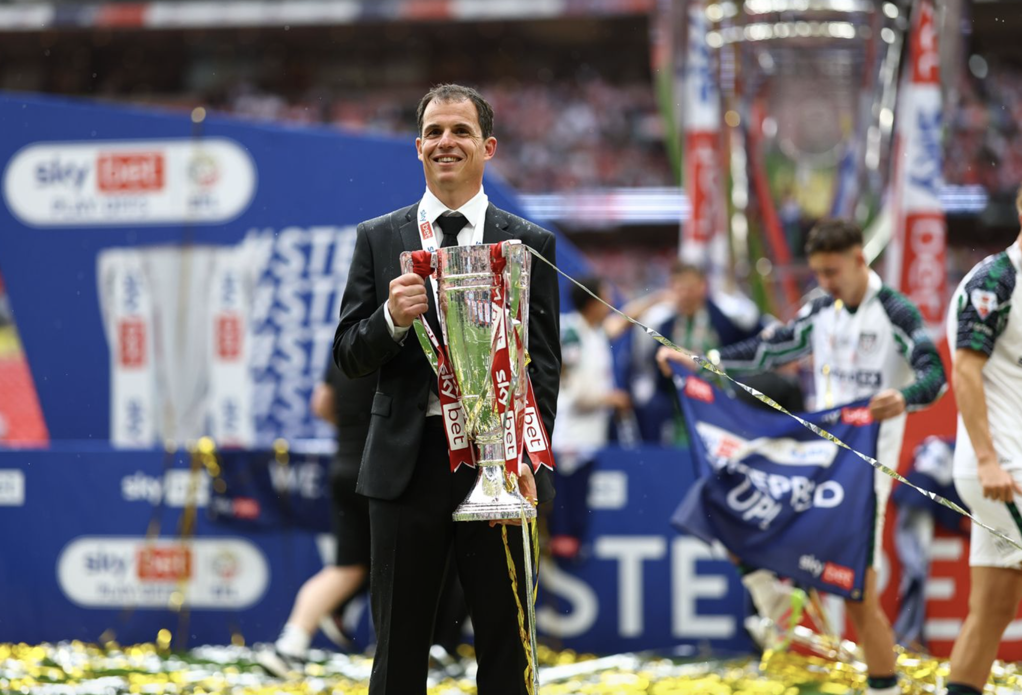 Sunderland trở lại Ngoại hạng Anh bằng bàn thắng trăm triệu bảng- Ảnh 8.