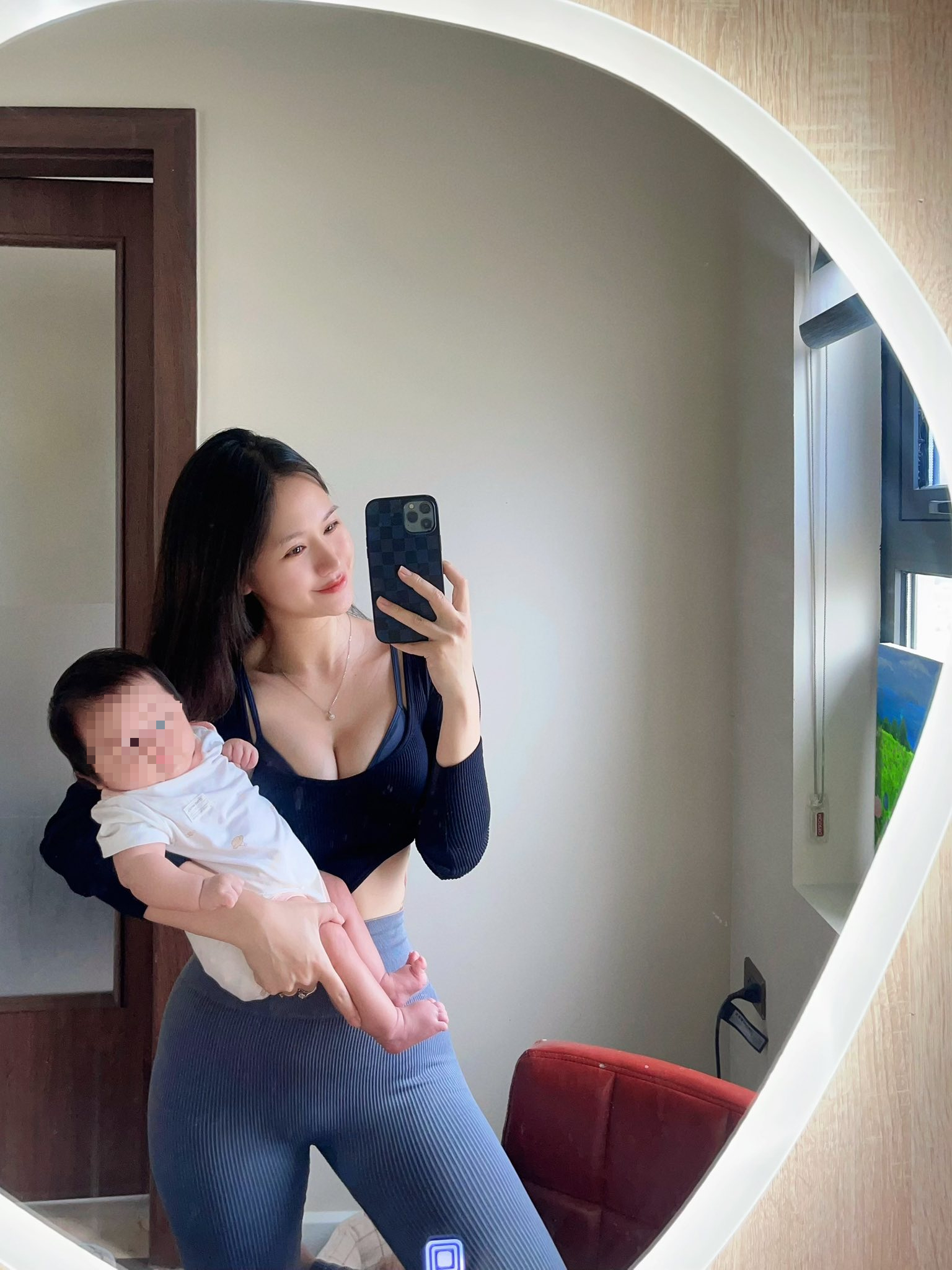 Sinh mổ lần 2 ở tuổi 35 nhưng chỉ 3,5 tháng sau đã có bụng gọn săn chắc, tóc không rụng 1 sợi: Mẹ 2 con tiết lộ bí quyết đơn giản, dễ học hỏi- Ảnh 7.