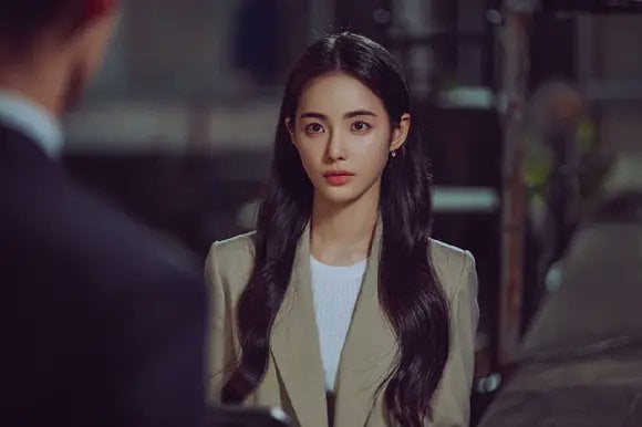 10 nữ chính không ai mê nổi trong phim Hàn: Hạng 1 bị cả nước ghét bỏ suốt 15 năm- Ảnh 8. 10 nữ chính không ai mê nổi trong phim Hàn: Hạng 1 bị cả nước ghét bỏ suốt 15 năm- Ảnh 8.