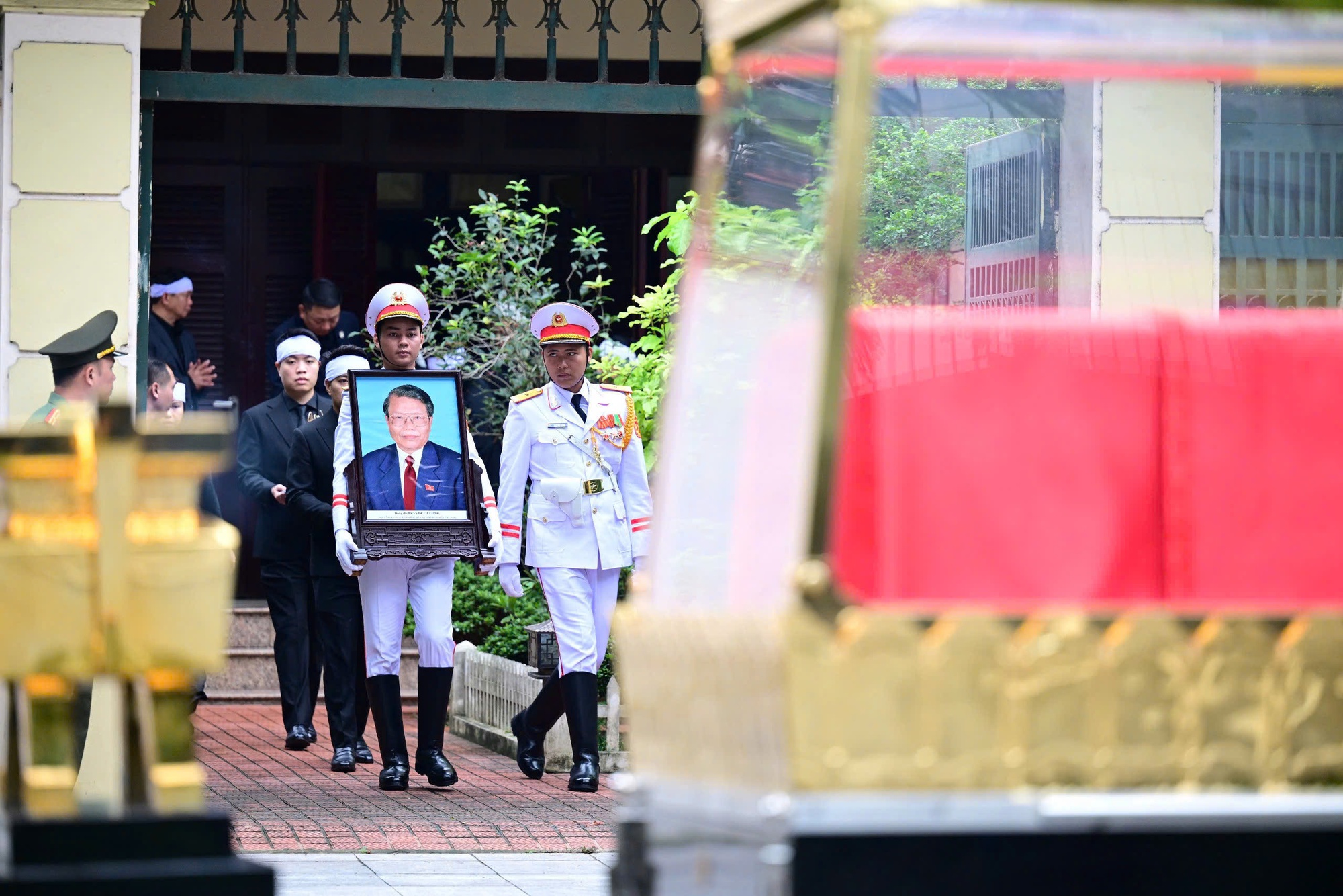Trọng thể Lễ truy điệu nguyên Chủ tịch nước Trần Đức Lương - Ảnh 6.