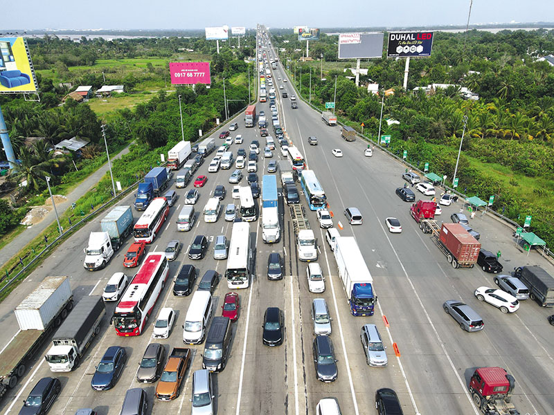 Một tuyến cao tốc ở Việt Nam sẽ dùng 16.314 tỷ đồng để mở rộng khẩn cấp  - Ảnh 1.