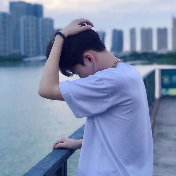 Một lần lục ví bố tôi phát hiện sự thật về người mẹ đã mất, tờ giấy cũ kĩ ấy khiến tôi rơi vào khủng hoảng- Ảnh 1.