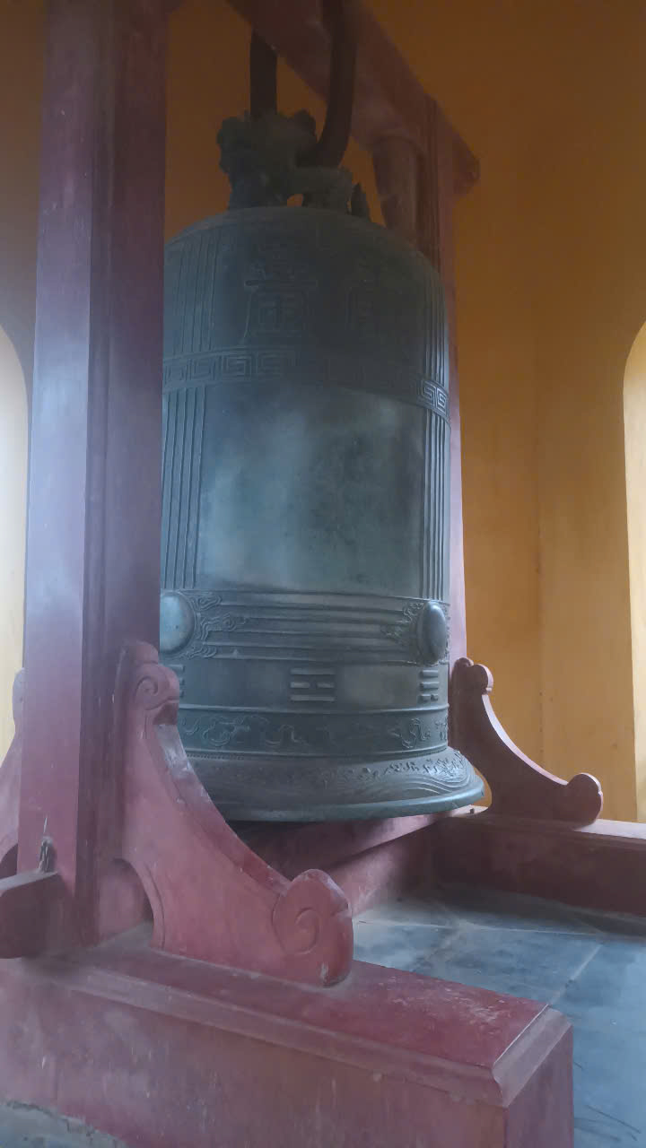 Báo động tình trạng xâm hại di sản và đào trộm mộ vua chúa tại Huế - Ảnh 6.