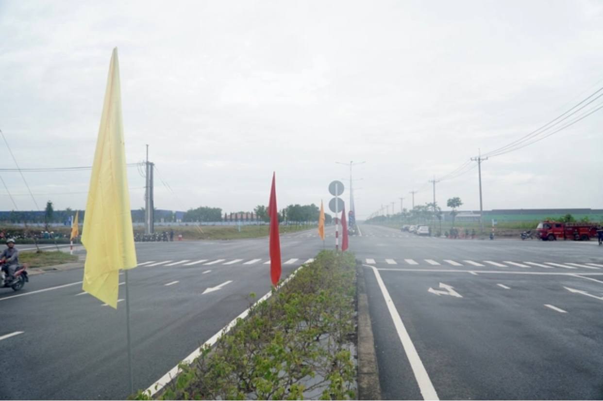 Bình Phước phản đối kết quả đấu thầu nhà thầu đường cao tốc TP HCM - Thủ Dầu Một - Chơn Thành - Ảnh 2.