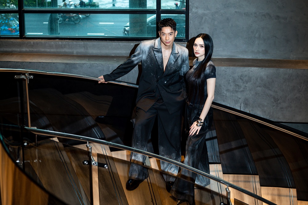 Hoa hậu Hương Giang tình tứ bên bạn trai tin đồn kém 3 tuổi- Ảnh 2.