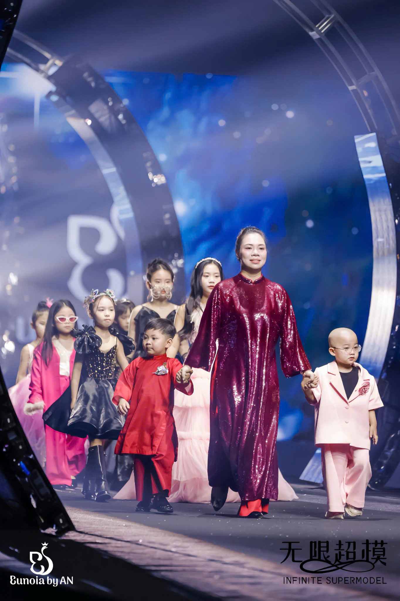 Vũ Lan Anh đưa Eunoia by An từ Ninh B&igrave;nh đến s&agrave;n diễn quốc tế v&agrave; c&acirc;u chuyện Bản sắc Việt - Ảnh 4.