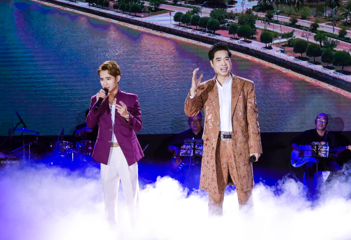 Quán quân Tuyệt đỉnh song ca nhí tìm gặp danh ca Ngọc Sơn, gọi là "sư ông" và xin 1 việc - Ảnh 7.