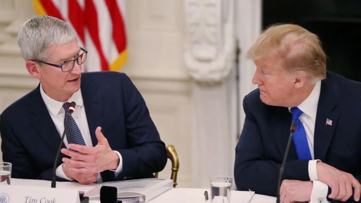 Không chỉ iPhone, mà Samsung cũng không thoát đòn thuế quan của Trump- Ảnh 1. Không chỉ iPhone, mà Samsung cũng không thoát đòn thuế quan của Trump- Ảnh 1.