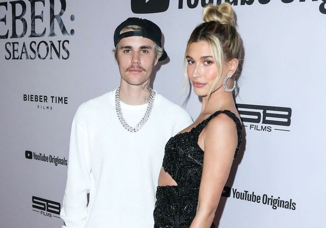 Justin Bieber bị phát hiện mê mẩn "bản sao 2k7 của Selena Gomez", hôn nhân với Hailey đang gặp trục trặc? - Ảnh 5. Justin Bieber bị phát hiện mê mẩn "bản sao 2k7 của Selena Gomez", hôn nhân với Hailey đang gặp trục trặc? - Ảnh 5.