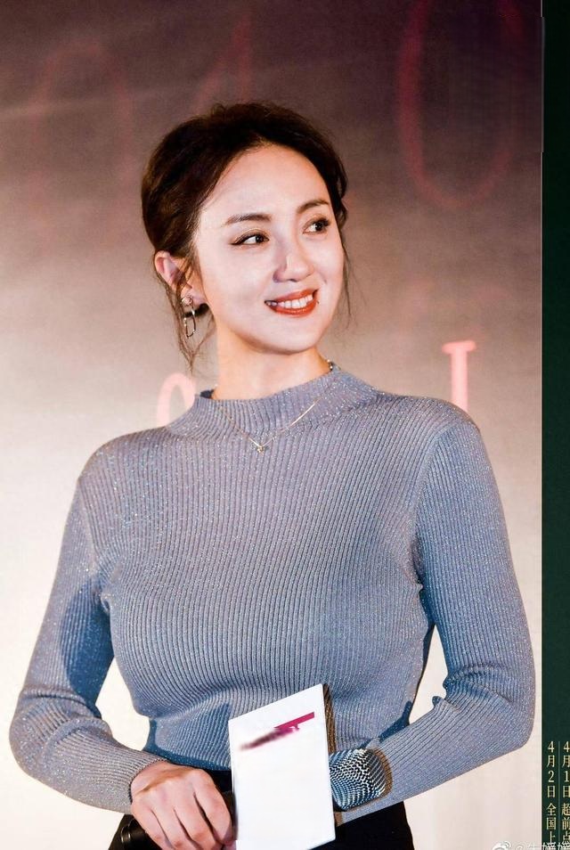 Nữ nghệ sĩ được cả showbiz thương tiếc từng gây tranh cãi về việc chấp nhận chồng ngoại tình tư tưởng- Ảnh 1. Nữ nghệ sĩ được cả showbiz thương tiếc từng gây tranh cãi về việc chấp nhận chồng ngoại tình tư tưởng- Ảnh 1.