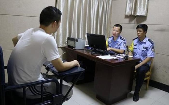 Tịch thu 23 thỏi vàng trong căn phòng trọ của nam thanh niên thất nghiệp - Ảnh 1.