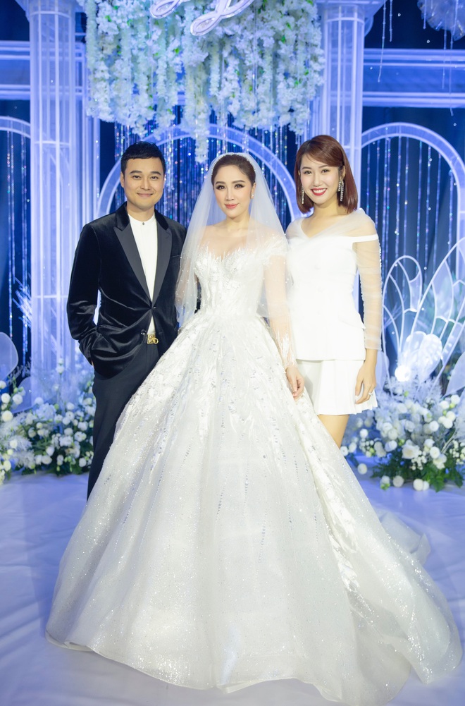 - Ảnh 4. - Ảnh 4.