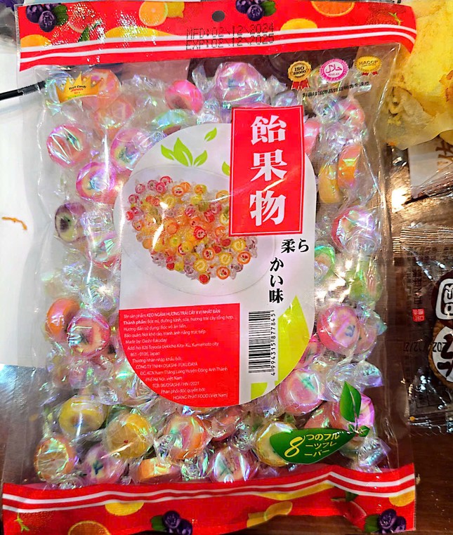 Công nghệ sản xuất kẹo giả tại Hà Nội bị phát hiện , hàng tấn kẹo Trung Quốc thành hàng Nhật - Ảnh 4.