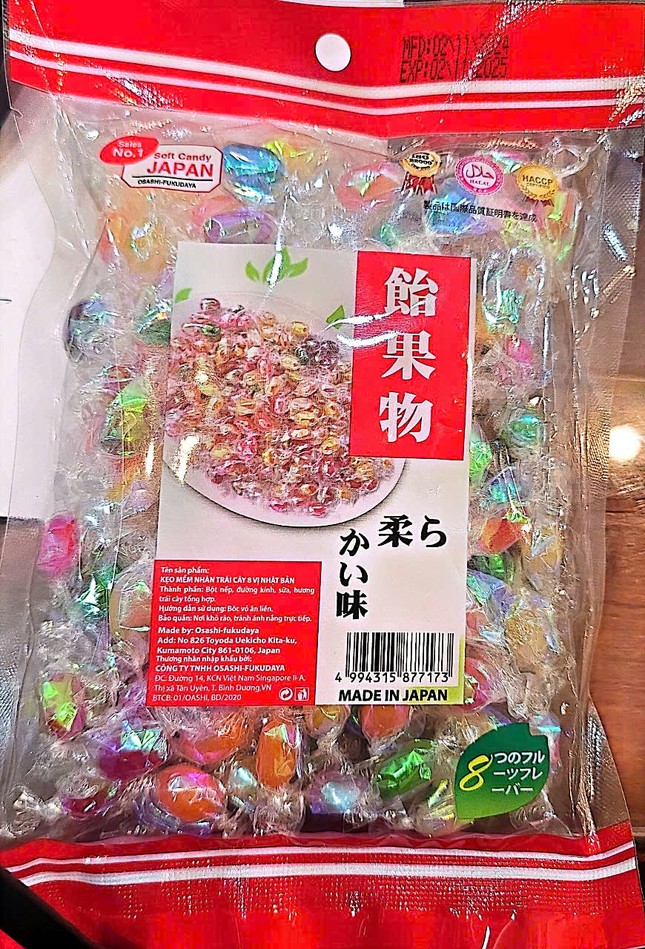 Công nghệ sản xuất kẹo giả tại Hà Nội bị phát hiện , hàng tấn kẹo Trung Quốc thành hàng Nhật - Ảnh 6.