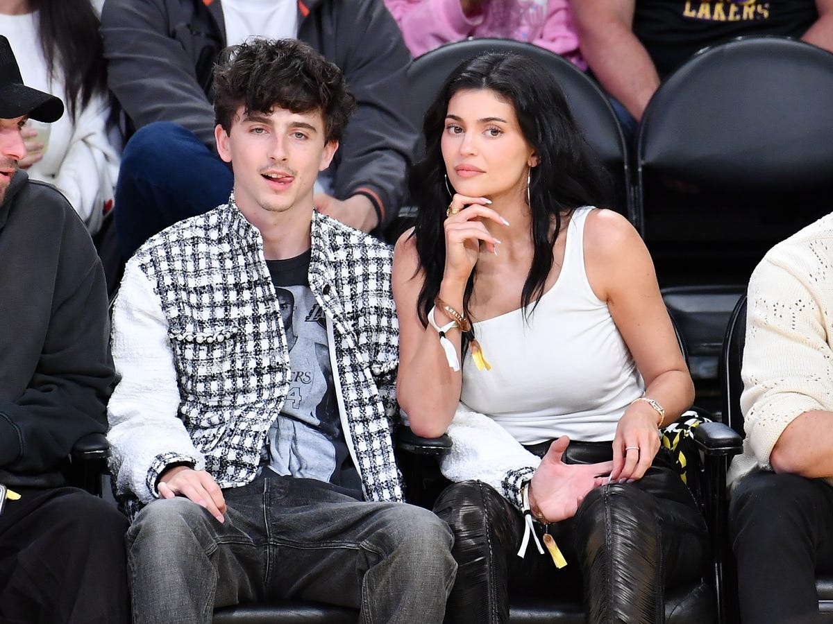 Kylie Jenner: Giao diện "trap girl" nhưng cực si tình, sắp có kết đẹp bên chàng trai hot nhất thế giới? - Ảnh 10. Kylie Jenner: Giao diện "trap girl" nhưng cực si tình, sắp có kết đẹp bên chàng trai hot nhất thế giới? - Ảnh 10.