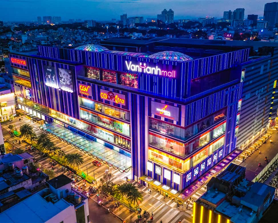 Bên trong Vạn Hạnh Mall 20 năm tới - thời "AI, robot trỗi dậy": Bất ngờ với hệ thống lưới bảo vệ - Ảnh 2. Bên trong Vạn Hạnh Mall 20 năm tới - thời "AI, robot trỗi dậy": Bất ngờ với hệ thống lưới bảo vệ - Ảnh 2.