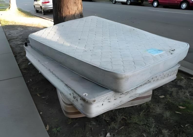 Túng thiếu cỡ nào cũng đừng nhặt 4 món đồ này về nhà, thà "nhịn" còn hơn rước phiền, ám quẻ- Ảnh 3.