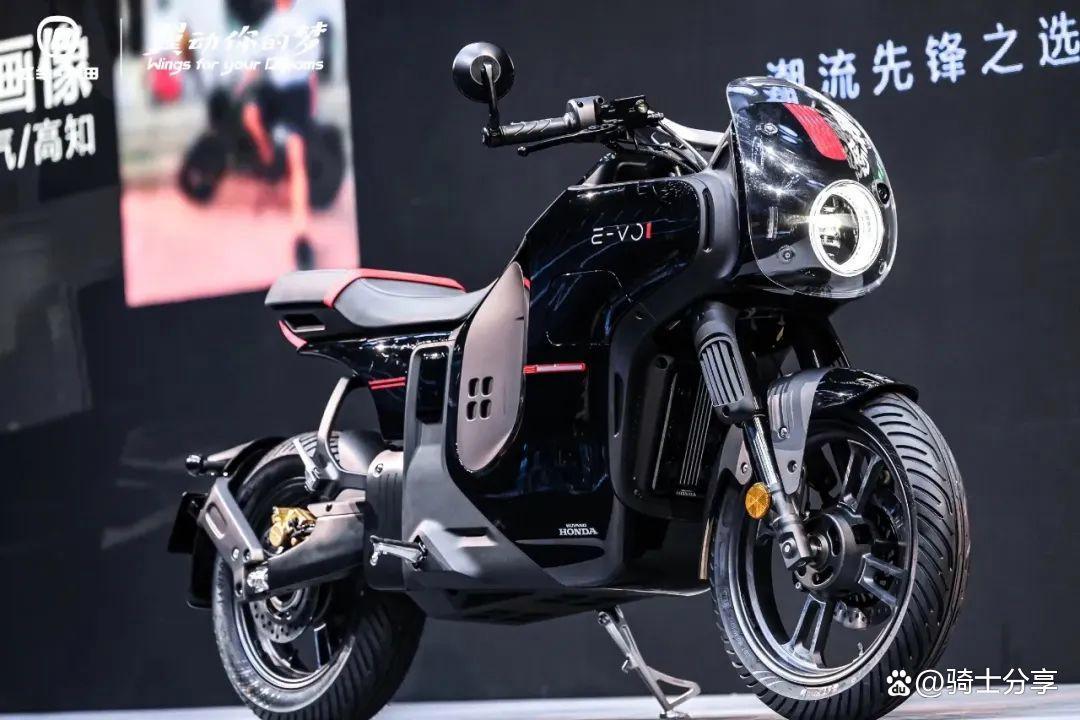 Honda chính thức ra mắt mẫu xe máy điện công suất lớn, công nghệ như ô tô, có giá hơn 100 triệu đồng!- Ảnh 7.
