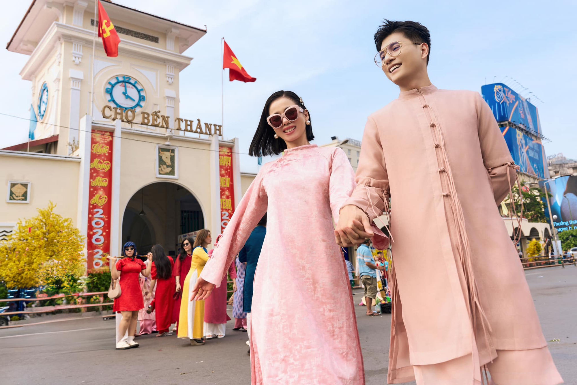 Nam diễn viên Việt quấn quýt bên người phụ nữ hơn 11 tuổi, có 1 con riêng như thuở mới yêu- Ảnh 4.