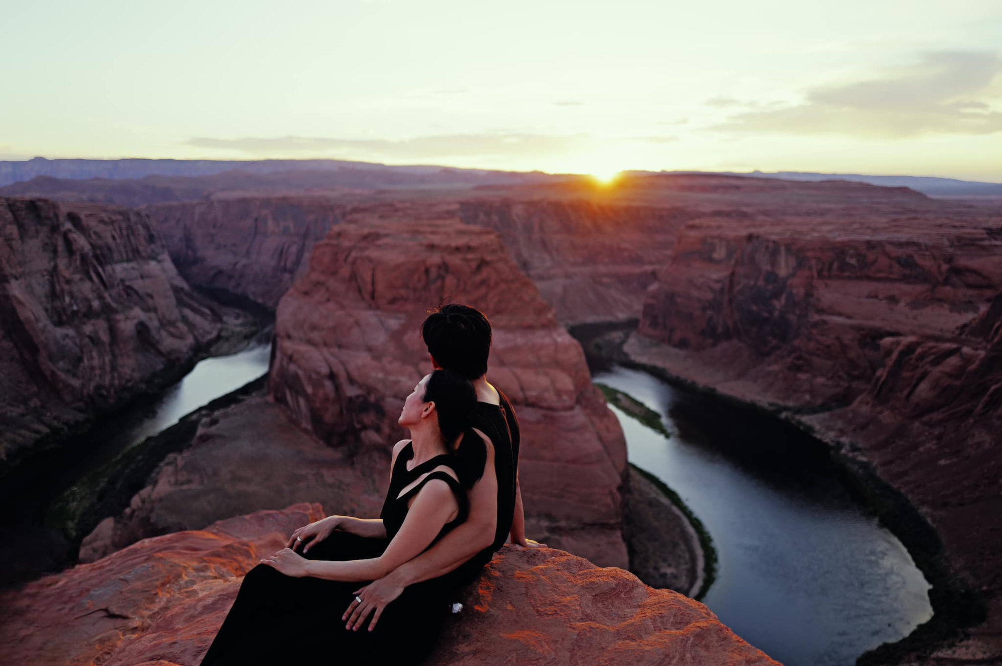 Nam diễn viên Việt quấn quýt bên người phụ nữ hơn 11 tuổi, có 1 con riêng như thuở mới yêu- Ảnh 8.