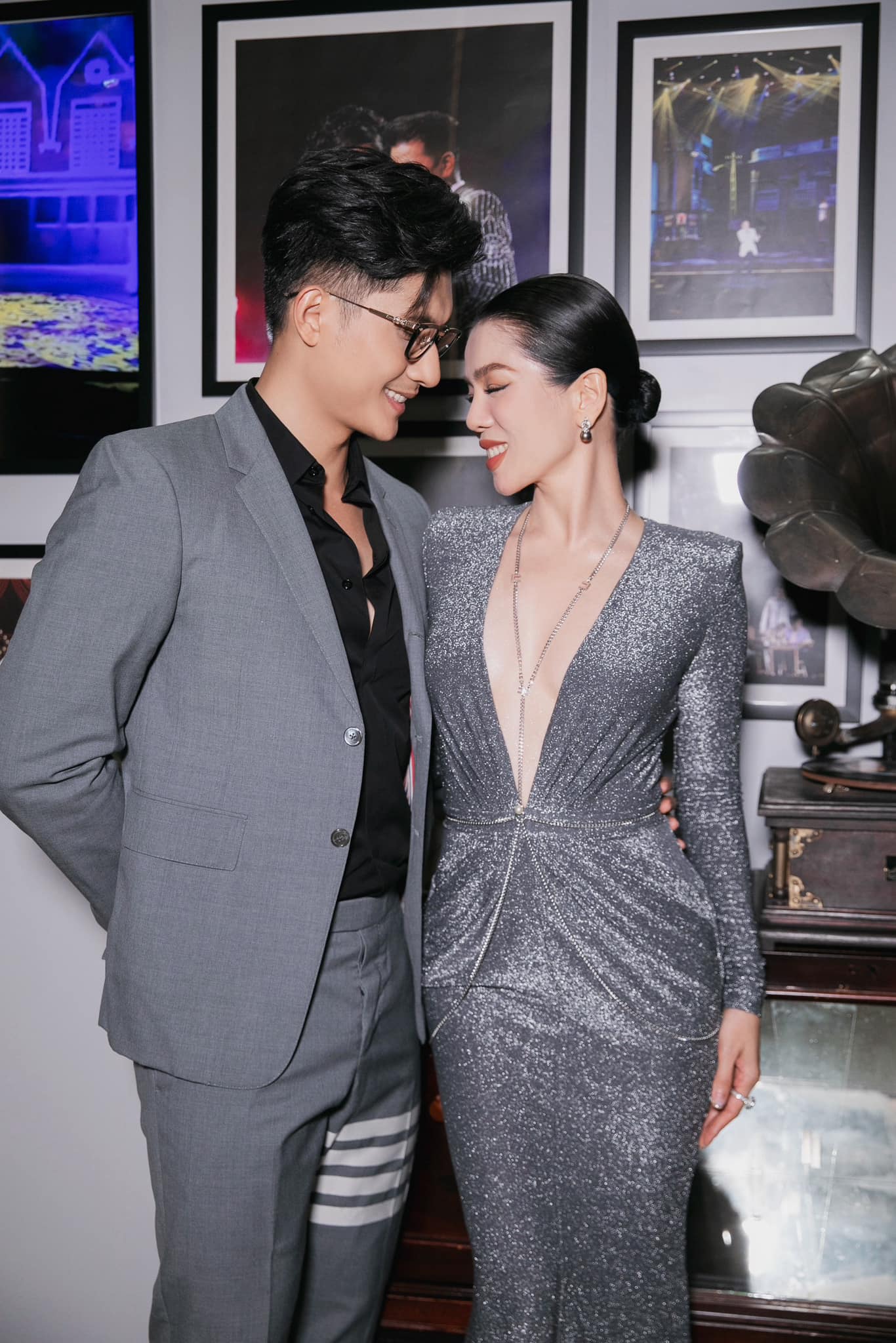 Nam diễn viên Việt quấn quýt bên người phụ nữ hơn 11 tuổi, có 1 con riêng như thuở mới yêu- Ảnh 5.