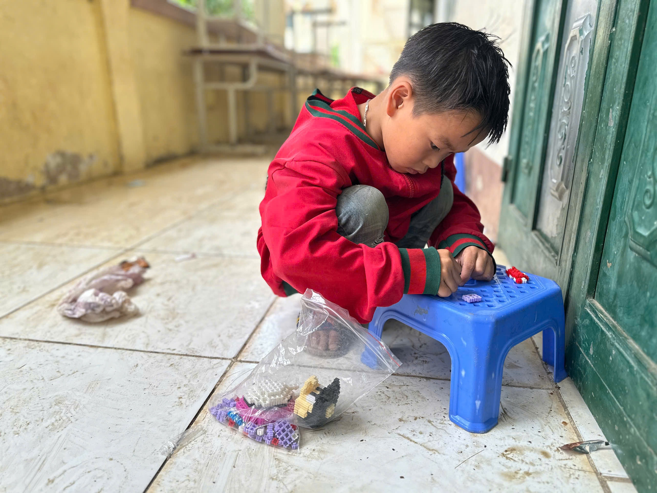 Bữa tiệc hạnh phúc: Niềm vui qua ngàn ánh mắt - Ảnh 7. Bữa tiệc hạnh phúc: Niềm vui qua ngàn ánh mắt - Ảnh 7.
