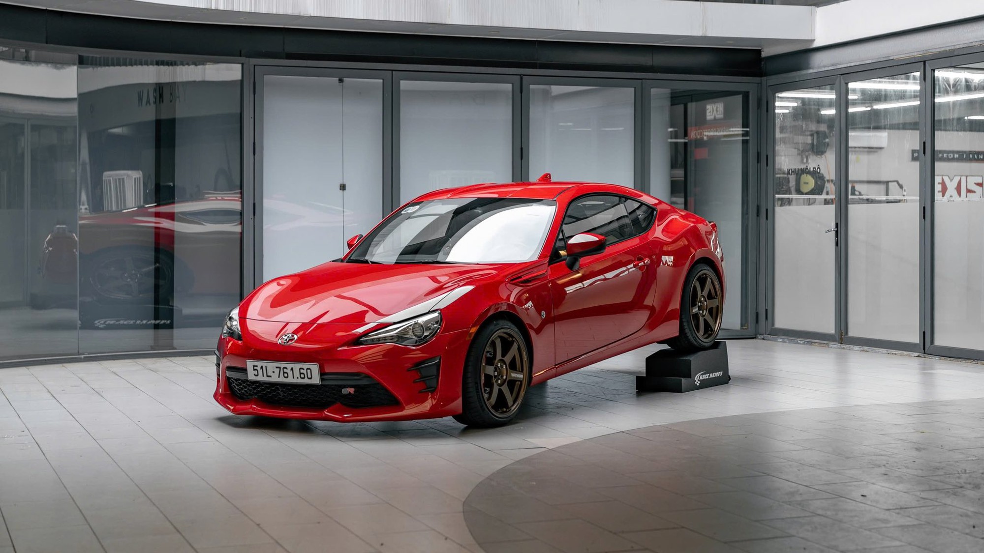 Toyota 86 số sàn lột xác sau 3 tháng về tay Cường Đô la, đến chính chủ phải công nhận: ‘Không nghĩ xe mang lại nhiều cảm giác thú vị đến vậy’ - Ảnh 2.