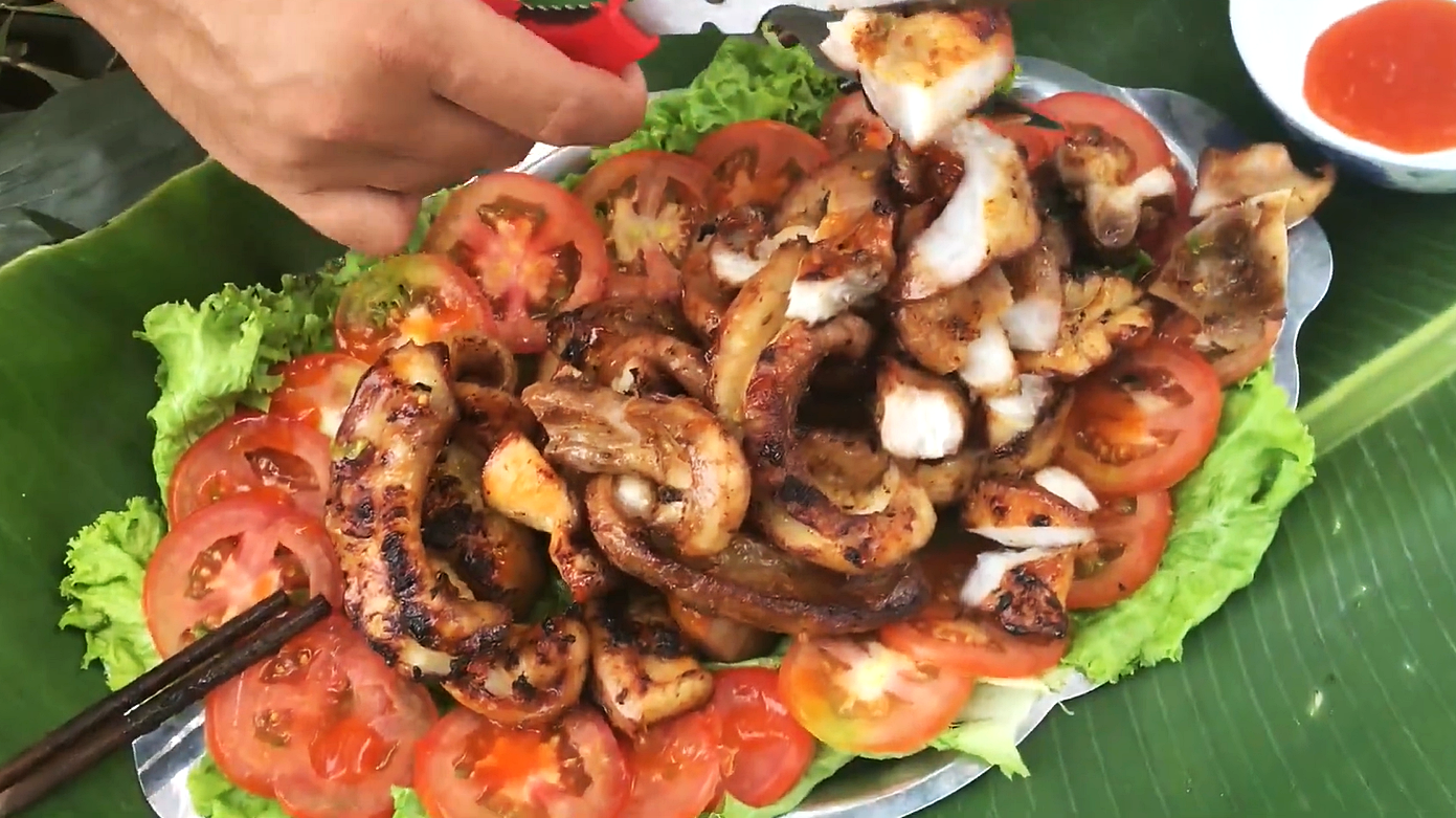 Tưởng ký sinh trùng nhưng đây lại là bộ phận độc lạ ít người biết của cá ngừ, giá cực rẻ mà ăn ngon miễn chê- Ảnh 6.