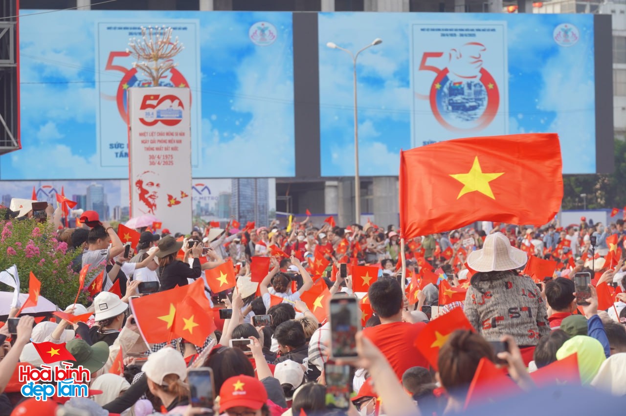 Concert quốc gia - khi người trẻ y&ecirc;u nước theo &ldquo;tần số&rdquo; của m&igrave;nh- Ảnh 1.