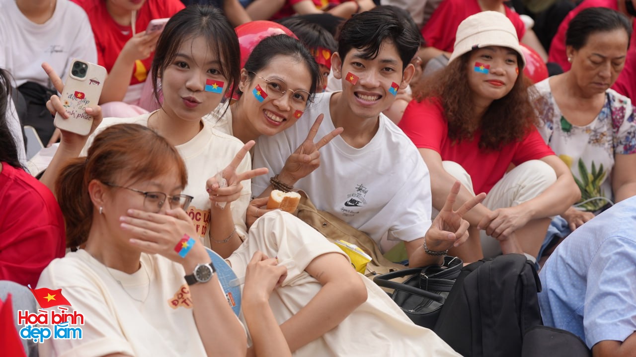 Concert quốc gia - khi người trẻ y&ecirc;u nước theo &ldquo;tần số&rdquo; của m&igrave;nh- Ảnh 11.