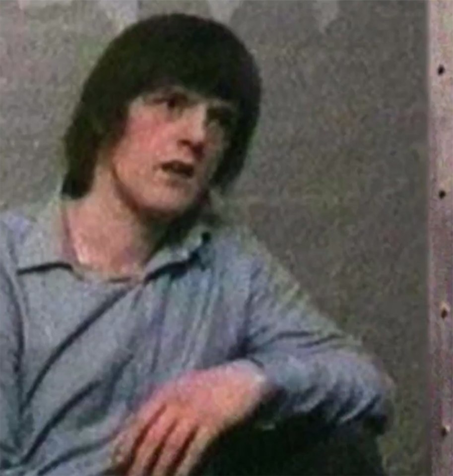 Rúng độngthư  tình của kẻ giết người hàng loạt gửi bạn gái chưa gặp mặt - Ảnh 1.