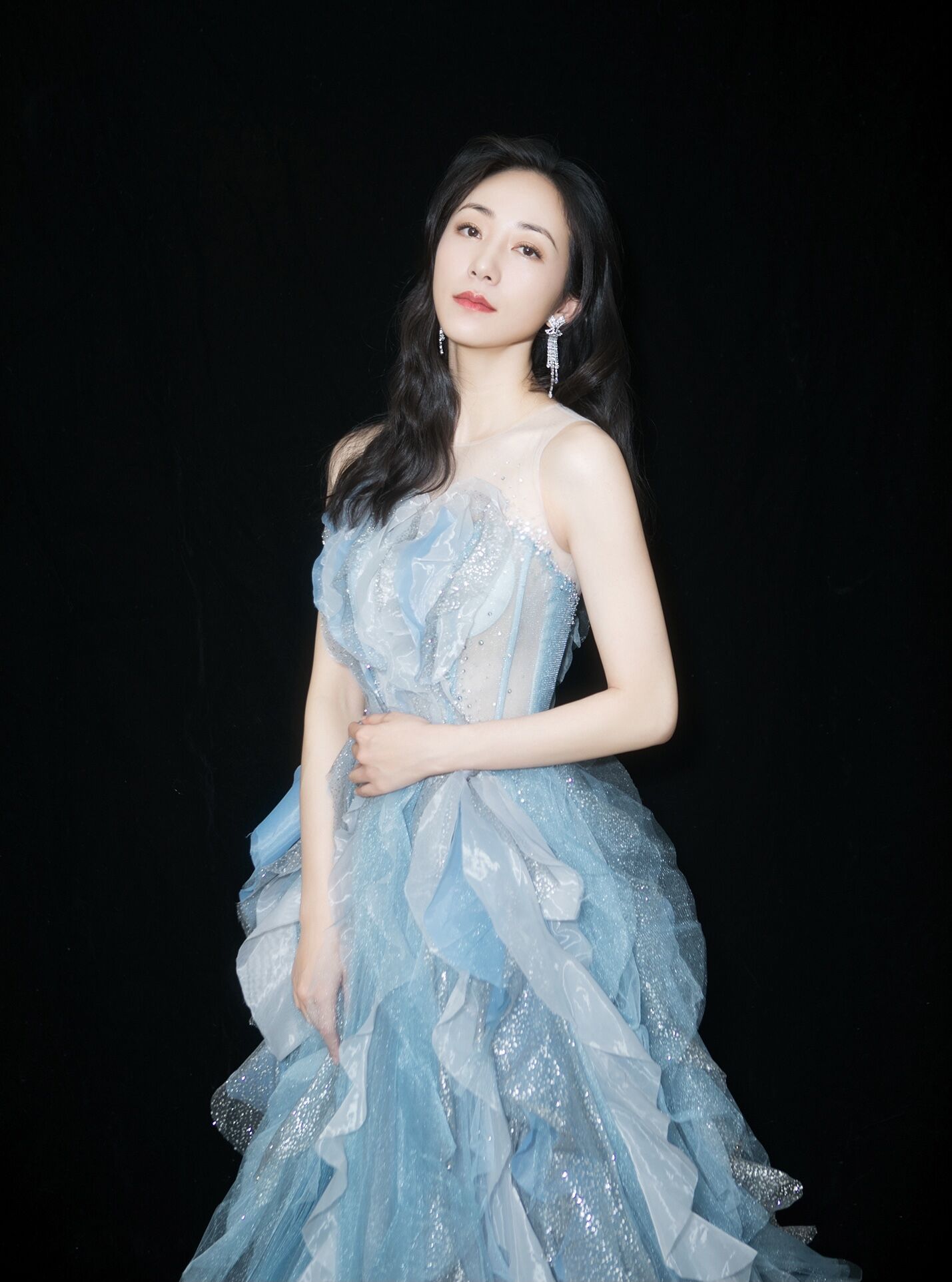 H&agrave;n Tuyết: Cuộc sống vi&ecirc;n m&atilde;n b&ecirc;n chồng đại gia v&agrave; dinh thự sang trọng - Ảnh 5.