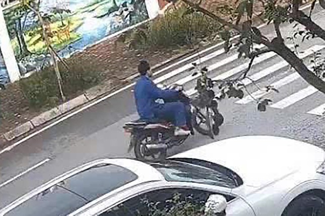 Đặc điểm nhận dạng nghi phạm cướp ngân hàng tại Quảng Ninh được công bố - Ảnh 2.