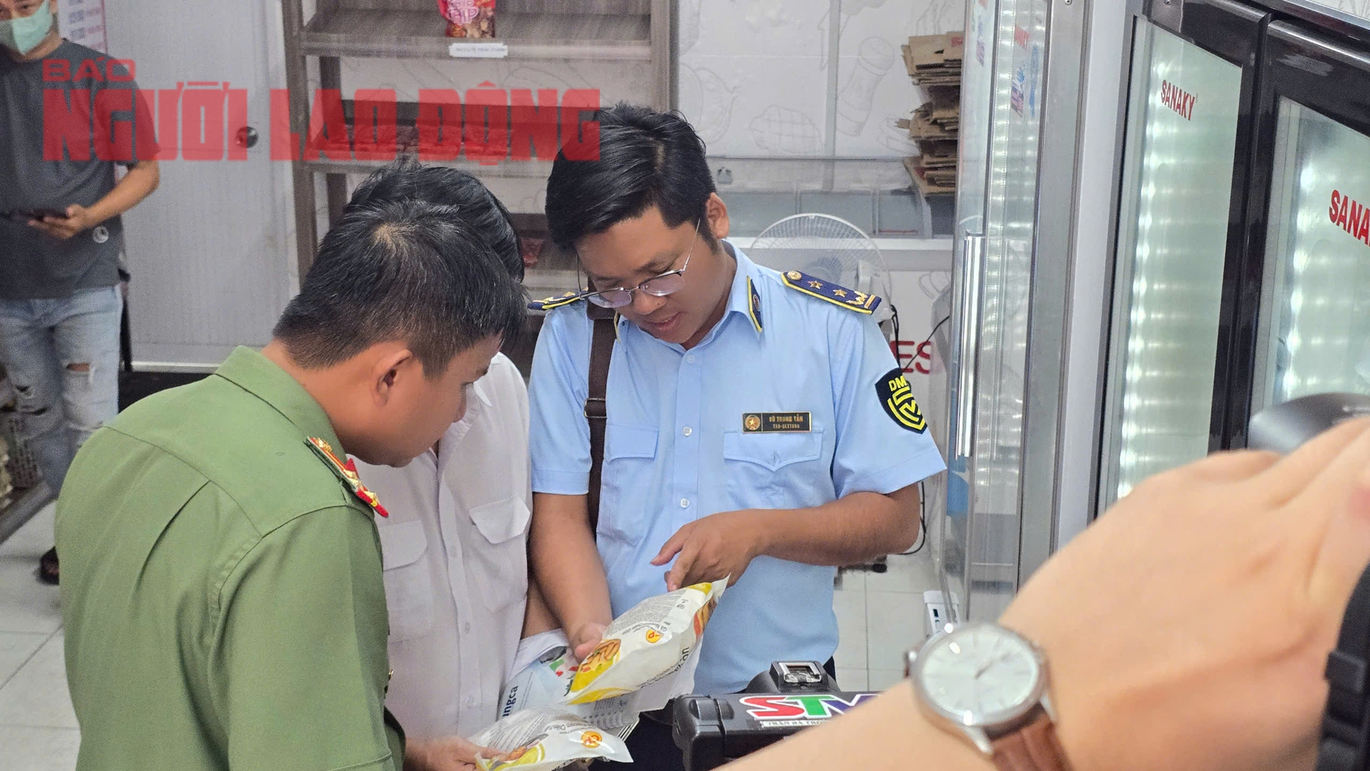 Vụ tố cửa h&agrave;ng của C.P. Việt Nam b&aacute;n thịt heo bệnh: Tỉnh S&oacute;c Trăng v&agrave;o cuộc kiểm tra- Ảnh 4.