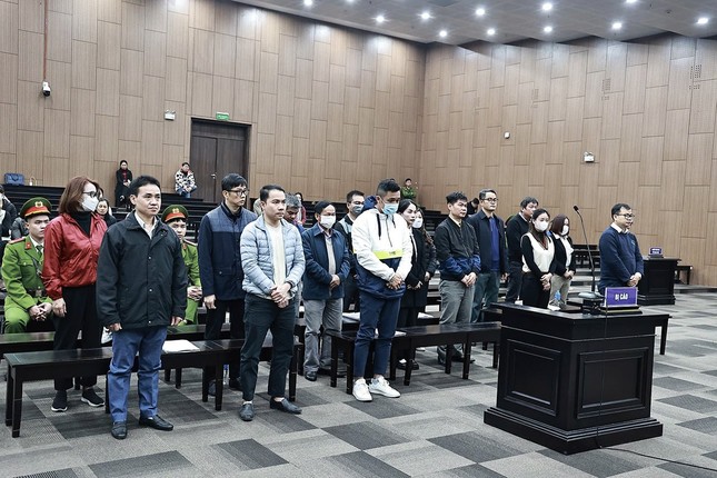 3 Cựu Phó Giám đốc sắp hầu tòa phúc thẩm vụ án ' chuyến bay giải cứu ' - Ảnh 1.