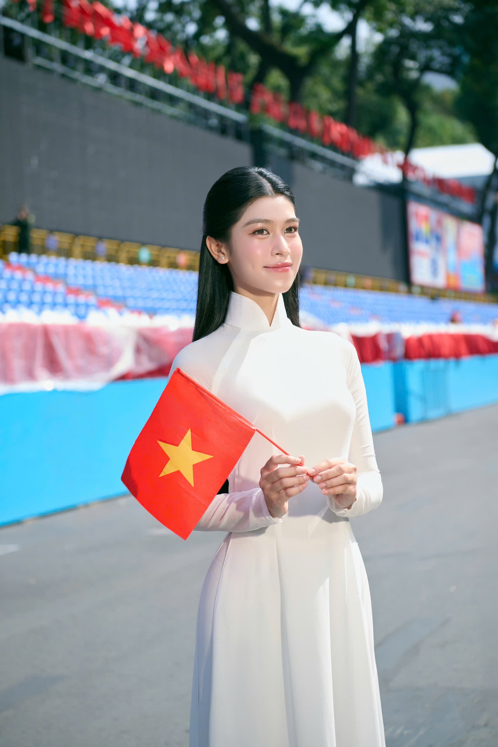 Nhan sắc ngọt ng&agrave;o của Nguyễn Thanh Thảo - th&iacute; sinh th&agrave;nh thạo tiếng Anh, Ph&aacute;p tại Hoa hậu Việt Nam 2024 - Ảnh 7.