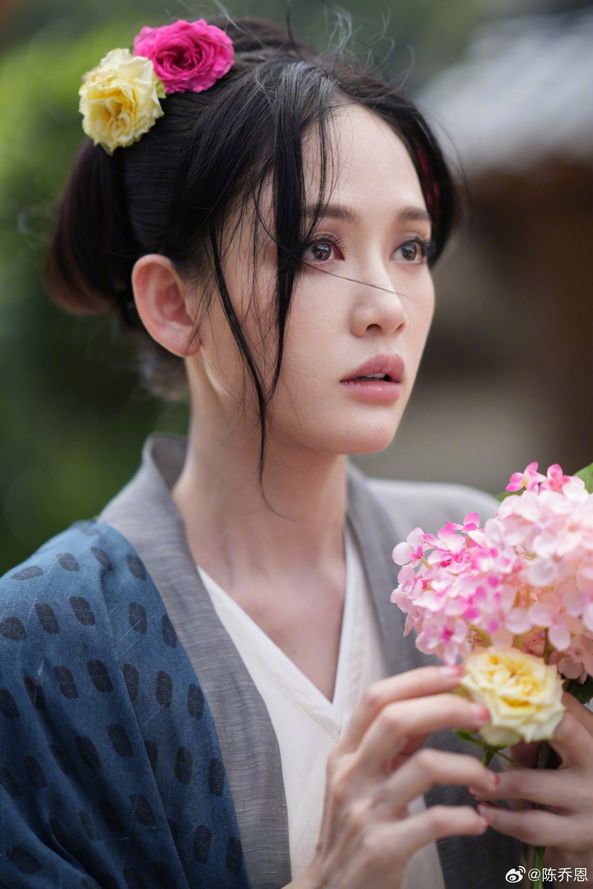 10 mỹ nhân có đôi mắt đẹp nhất Trung Quốc: Triệu Vy bét bảng, hạng 1 như hồ ly bước ra từ truyền thuyết- Ảnh 8. 10 mỹ nhân có đôi mắt đẹp nhất Trung Quốc: Triệu Vy bét bảng, hạng 1 như hồ ly bước ra từ truyền thuyết- Ảnh 8.