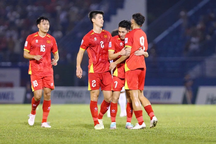 Tuyển Việt Nam không cần quá lo trước Malaysia - Ảnh 1.