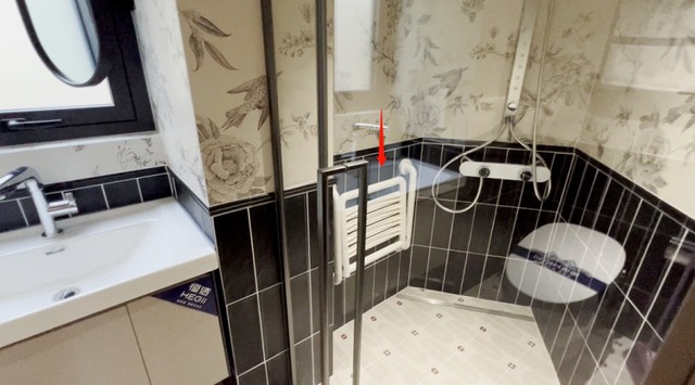 6 th&agrave;nh vi&ecirc;n sống chen ch&uacute;c trong căn nh&agrave; 20m&sup2;: Muốn leo cầu thang phải c&uacute;i người khom lưng, nh&igrave;n th&ocirc;i đ&atilde; muốn nghẹt thở! - Ảnh 6.