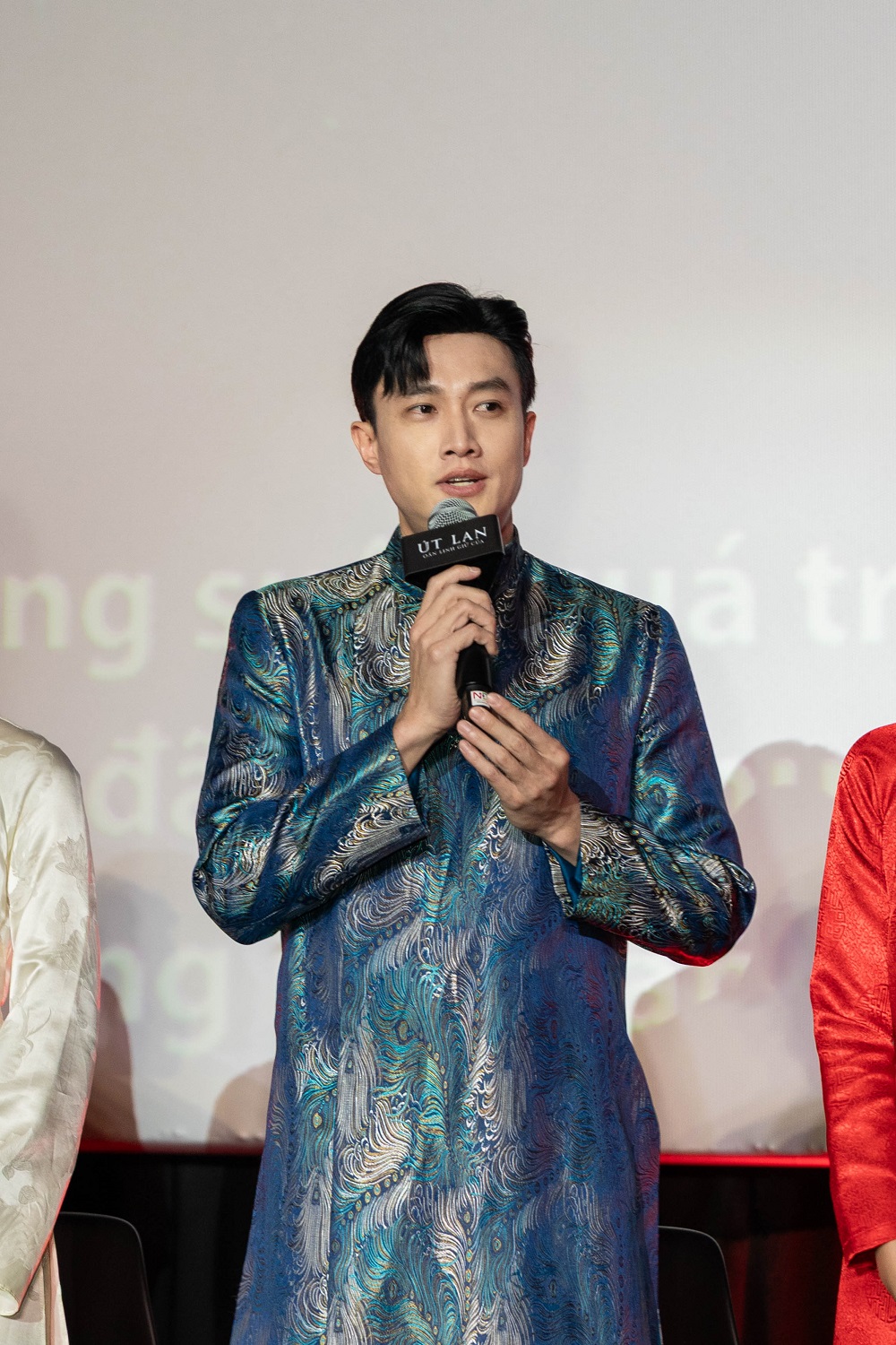 Quốc Trường: “Cô ấy như nhân vật xé truyện bước ra” - Ảnh 3. Quốc Trường: “Cô ấy như nhân vật xé truyện bước ra” - Ảnh 3.