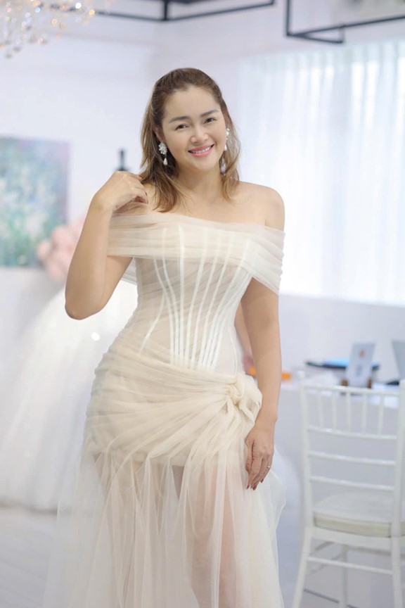 Nàng hậu nghiện con: Làm mẹ đơn thân của 5 nhóc tỳ, bí mật kết hôn ở Mỹ- Ảnh 6.