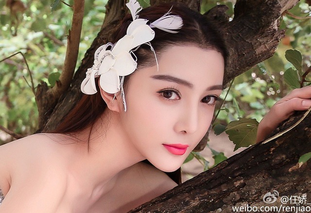 Cái chết ở bụi cây gây chấn động và ám ảnh showbiz của mỹ nhân 9X, quá nhiều uẩn khúc tại hiện trường- Ảnh 7. Cái chết ở bụi cây gây chấn động và ám ảnh showbiz của mỹ nhân 9X, quá nhiều uẩn khúc tại hiện trường- Ảnh 7.