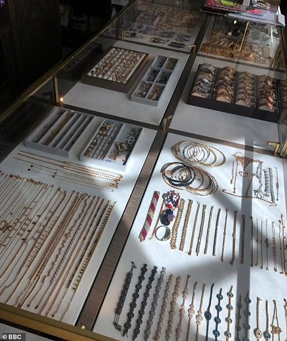 Vụ trộm biệt thự 2.000 tỷ của ái nữ "ông trùm" tập đoàn F1, tài sản 32 triệu đô bốc hơi không dấu vết - Ảnh 7.