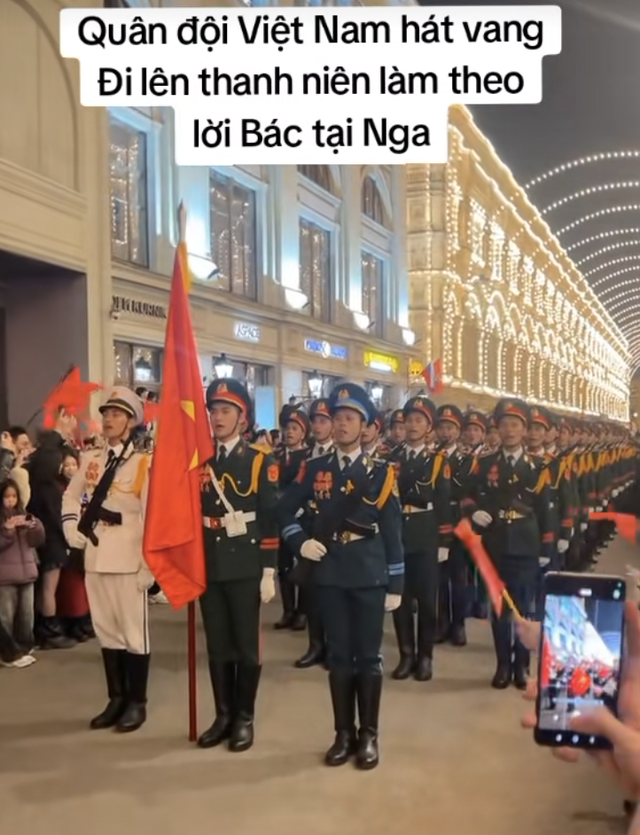 Dàn "cực phẩm quốc nội” cao 1m80 trở lên trong lễ duyệt binh tại Quảng trường Đỏ: Màn vươn tầm quốc tế đang gây sốt - Ảnh 2. Dàn "cực phẩm quốc nội” cao 1m80 trở lên trong lễ duyệt binh tại Quảng trường Đỏ: Màn vươn tầm quốc tế đang gây sốt - Ảnh 2.