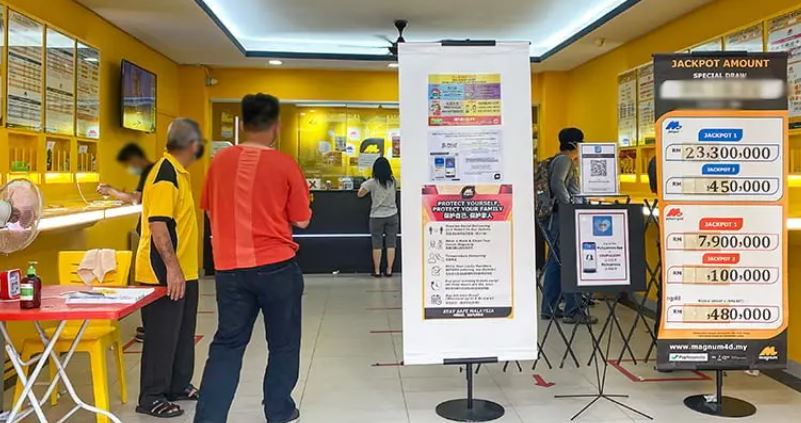 L&agrave;m theo lời khuy&ecirc;n "lạ", người đ&agrave;n &ocirc;ng tr&uacute;ng độc đắc hơn 70 tỷ đồng - Ảnh 1.