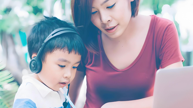Con cái của 5 kiểu gia đình học giỏi nhờ sự đồng hành của cha mẹ - Ảnh 1. Con cái của 5 kiểu gia đình học giỏi nhờ sự đồng hành của cha mẹ - Ảnh 1.