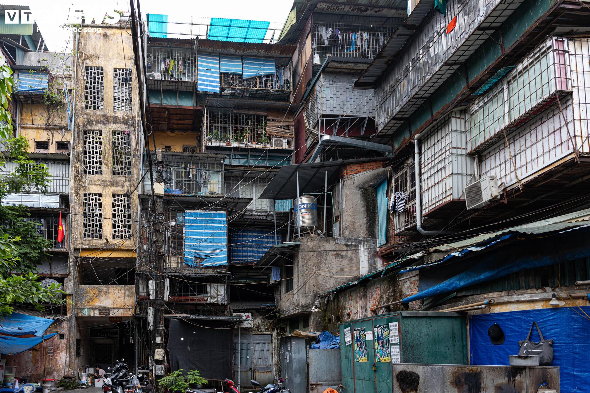 Cận cảnh khu tập thể cũ n&aacute;t sắp biến th&agrave;nh cao ốc ở H&agrave; Nội- Ảnh 2.